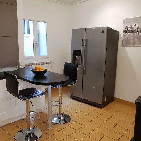 Grand Appartement En Centre Ville Metz Exterior foto