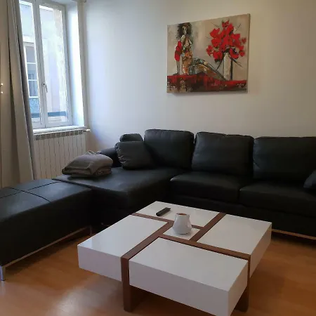 Grand Appartement En Centre Ville Metz Exterior foto